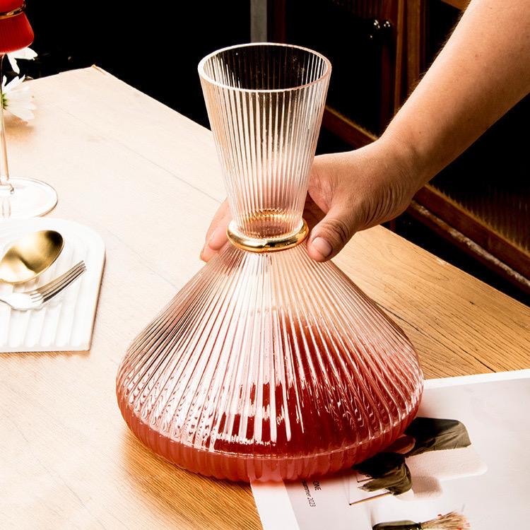 Gold-Rimmed Glass Juice Set – Pitcher with 6 Glasses