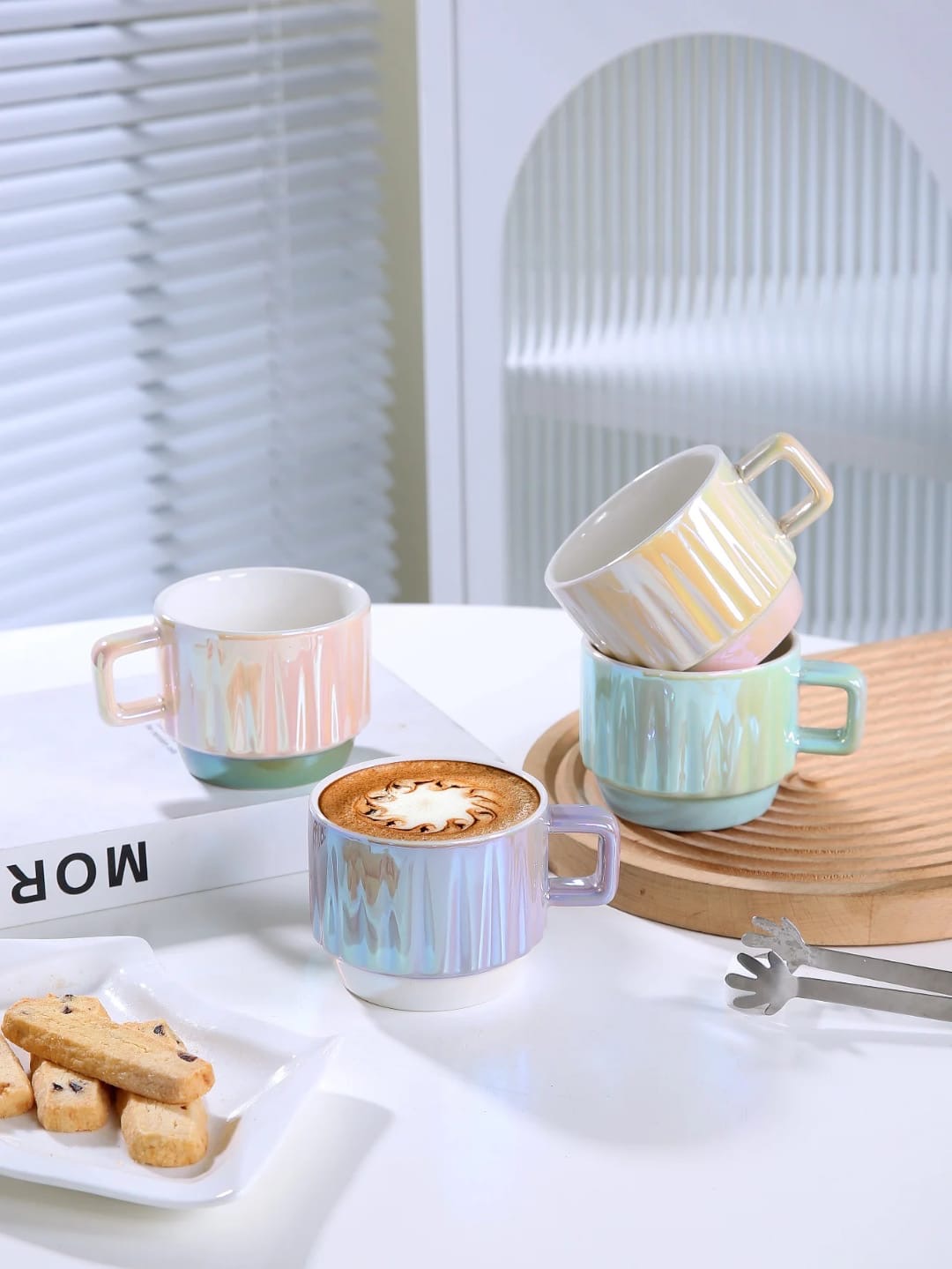 Set of 4 Ceramic Mugs (300ml)